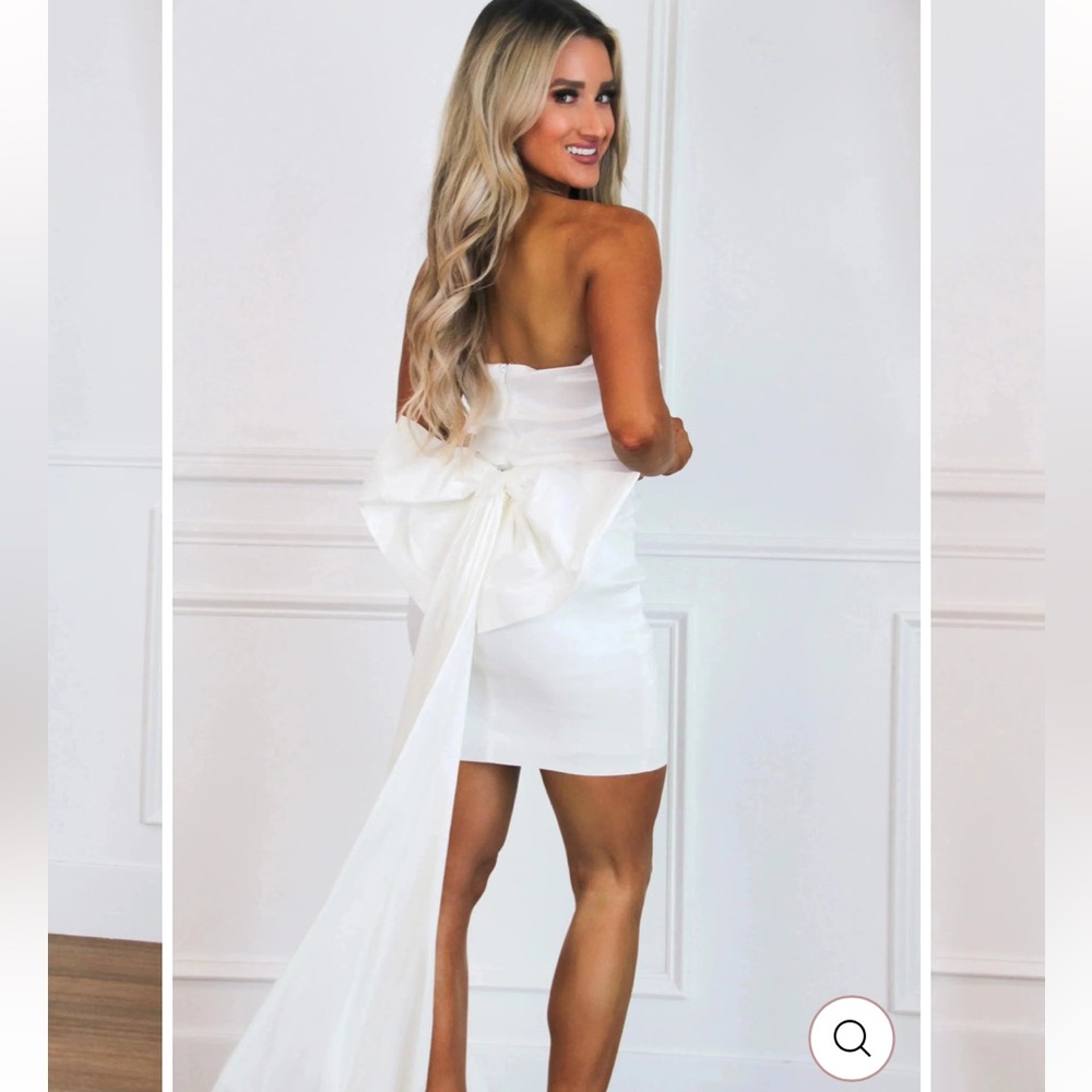 NWT White bow train mini dress